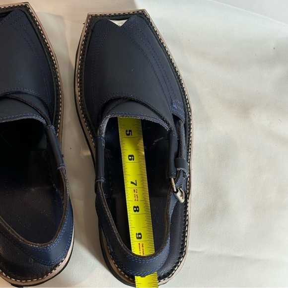 SANDALS Sz 9 Handmade Square Front Cross Top Leather Rubber Sole Adjustable - Picture 10 of 11